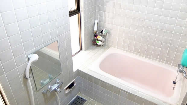 福岡片付け110番の浴室・浴槽クリーニング代行サービス