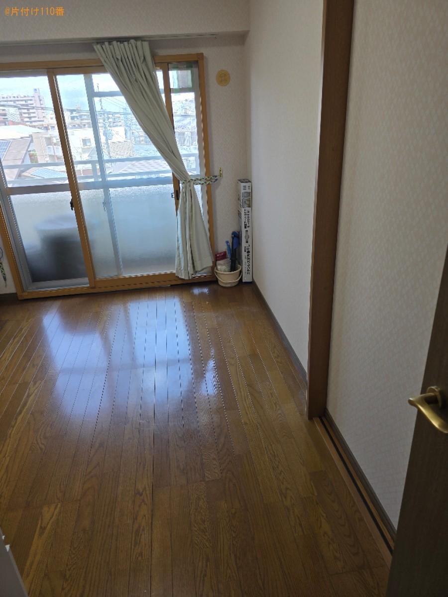 【北九州市小倉北区】タンス、婚礼タンス、衣装ケース、椅子等の回収